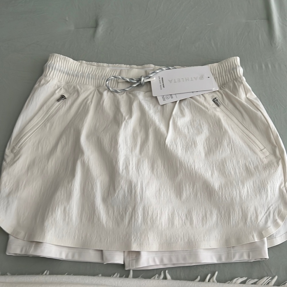Brand new Athleta Trekkie skort